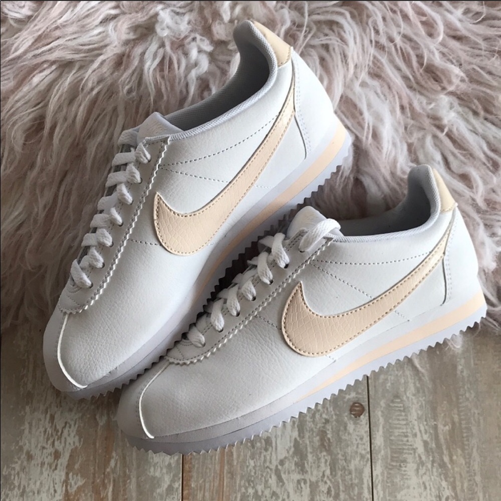 NWT Nike Cortez Leather - Picture 7 of 8